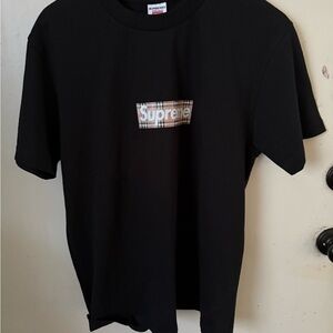 Supreme Burberry Box logo